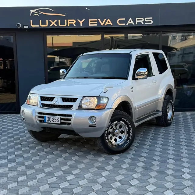 Mitsubishi Pajero 4x4